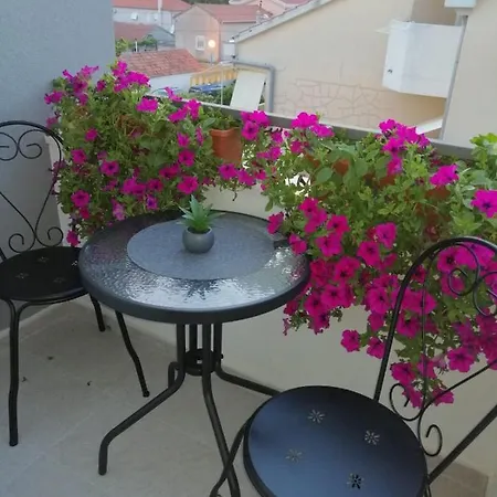 Διαμέρισμα Doris