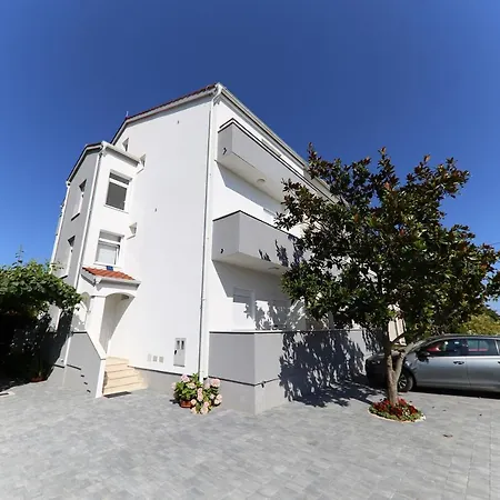 Apartman Doris Zára