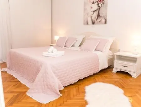 Διαμέρισμα Doris *