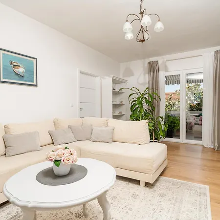 Doris Apartman *