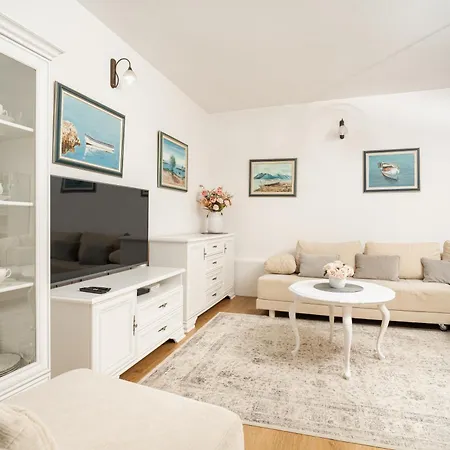 Apartman Doris *