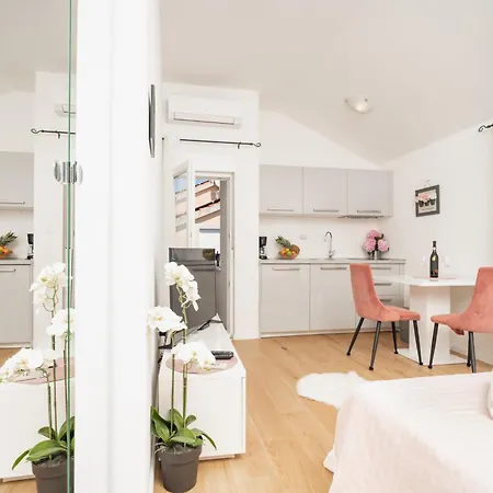 Doris Apartman