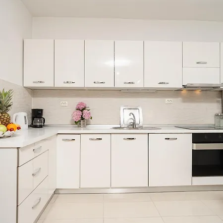 Apartman Doris *